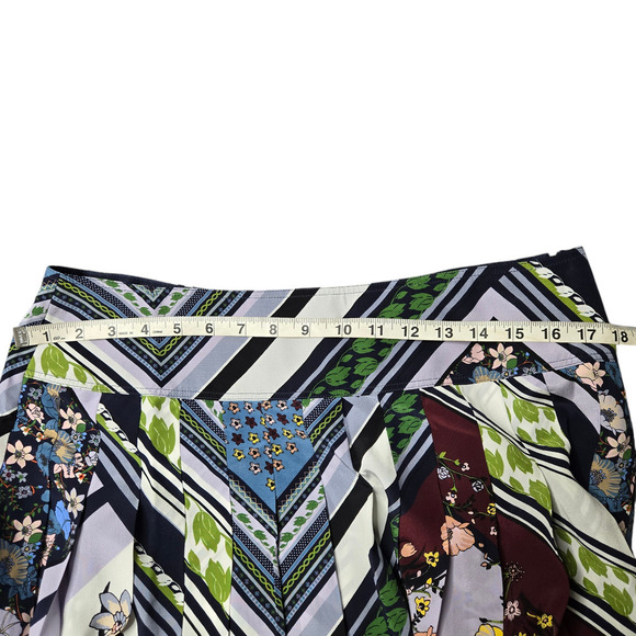 Tory Burch Pleated Silk Knee Length Multicolor Skirt Size: 12 - Picture 3 of 6